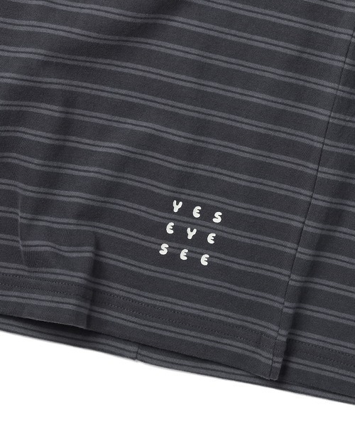 YESEYESEE(イエスアイシー)の「Y.E.S Thin Stripe Tee(Tシャツ/カットソー・メンズ・チャコール/カーキ・XL/L/M/S)」の5枚目の写真
