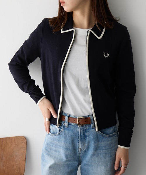 FRED PERRY(フレッドペリー)の「【FRED PERRY】ZIP-THROUGH KNITTED SHIRT K3122/ジップスルーニットカーディガン(カーディガン/ボレロ・レディース・アイボリー/ネイビー系2・FREE)」の6枚目の写真