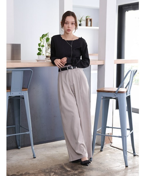 fifth（フィフス）の「カットシャーリングクルーネックロンT（Tシャツ/カットソー・レディース・ブルー/ブラック/グレイッシュベージュ/アイボリー・M）」の14枚目の写真