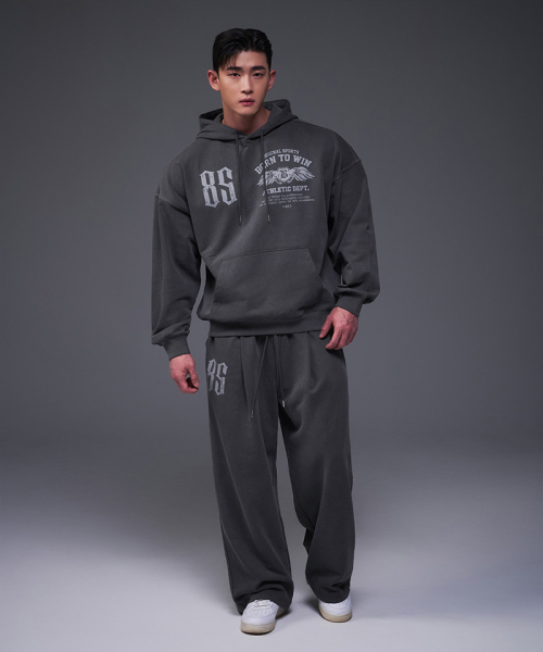 BORN TO WIN（ボーントゥウィン）の「85 PIGMENT ONE TUCK SEMI WIDE FIT PANTS [CHARCOAL]（スウェットパンツ・メンズ・その他・1/2/3）」の3枚目の写真