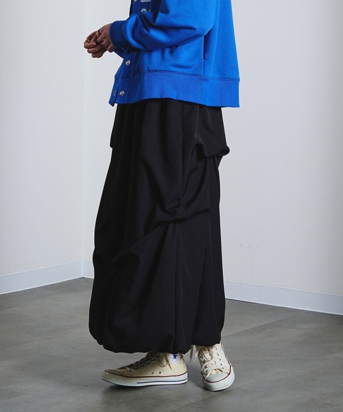 ROSE BUD（ローズバッド）の「TUCK BALLOON SKIRT（スカート・レディース・ブラック/ホワイト・ONE SIZE）」の12枚目の写真