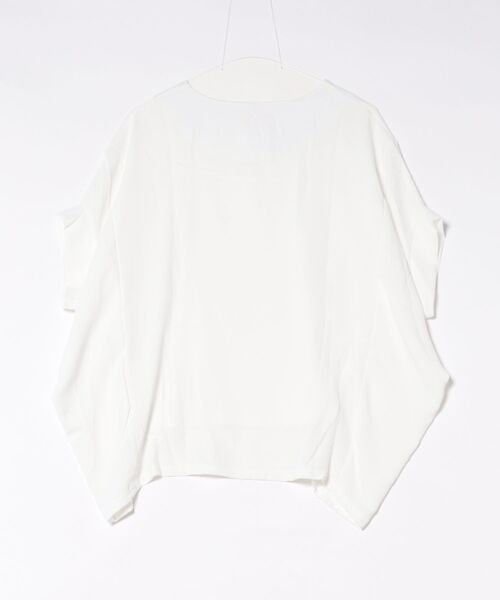 aimoha(アイモハ)の「ドルマンスリーブ ルーズシルエット カットソー (SS)(Tシャツ/カットソー・レディース・ホワイト/ベージュ/ブラック・FREE)」の16枚目の写真