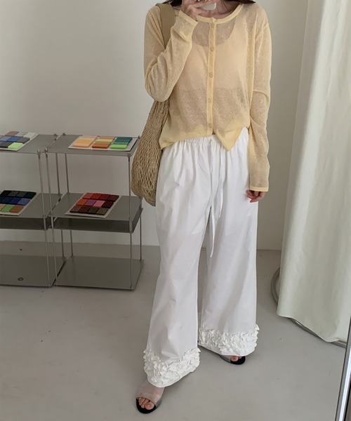 Doula Doula（ドゥーラドゥーラ）の「裾フリルワイドイージーパンツ（その他パンツ・レディース・ホワイト/ブルー・FREE）」の4枚目の写真