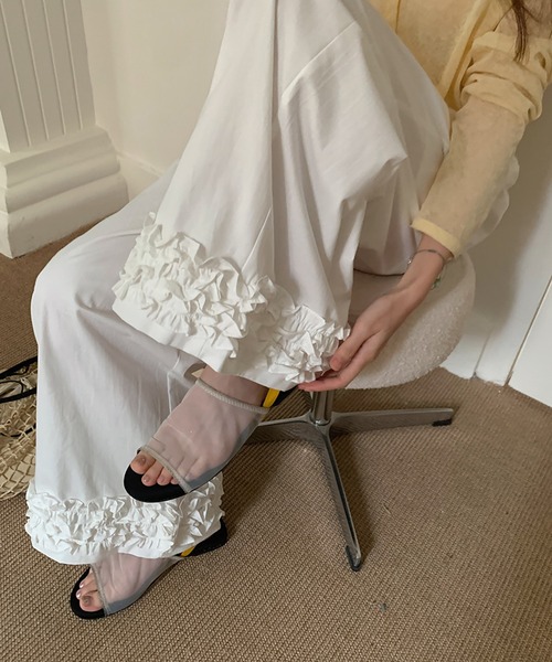 Doula Doula（ドゥーラドゥーラ）の「裾フリルワイドイージーパンツ（その他パンツ・レディース・ホワイト/ブルー・FREE）」の9枚目の写真