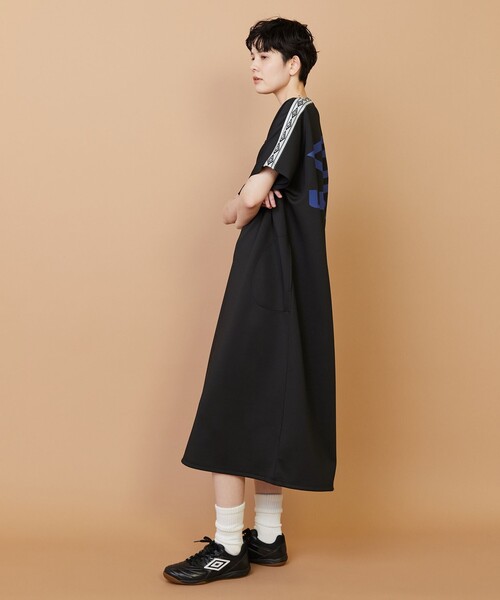 FRAPBOIS(フラボア)の「UMBRO ONE-PIECE(ワンピース・レディース・ブラック/グレー・1/0)」の3枚目の写真