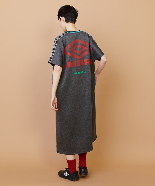 FRAPBOIS(フラボア)の「UMBRO ONE-PIECE(ワンピース・レディース・ブラック/グレー・1/0)」の17枚目の写真