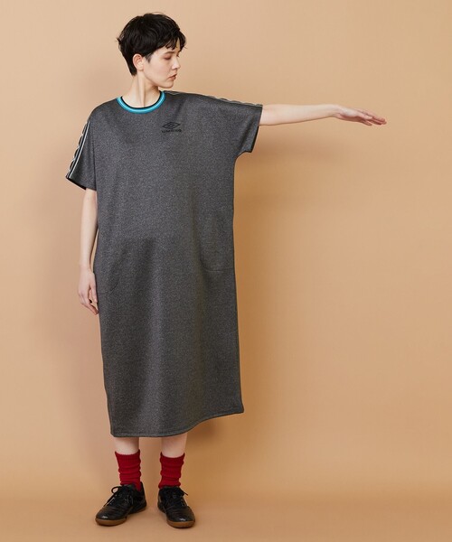FRAPBOIS(フラボア)の「UMBRO ONE-PIECE(ワンピース・レディース・ブラック/グレー・1/0)」の18枚目の写真