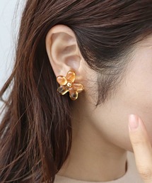 アクリルフラワーイヤリング