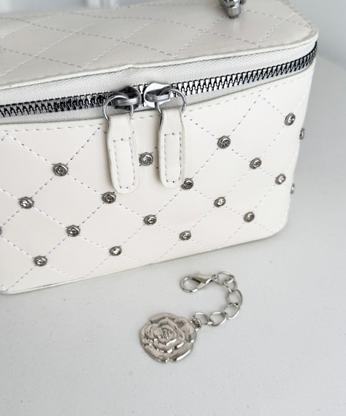 wears(ウェアーズ)の「2wayバニティショルダーバッグ(ショルダーバッグ・レディース・ブラック/ホワイト/ピンク・FREE)」の22枚目の写真
