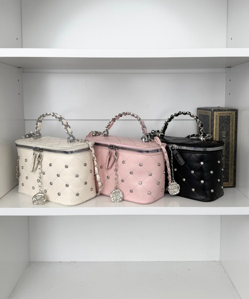 wears(ウェアーズ)の「2wayバニティショルダーバッグ(ショルダーバッグ・レディース・ブラック/ホワイト/ピンク・FREE)」の4枚目の写真