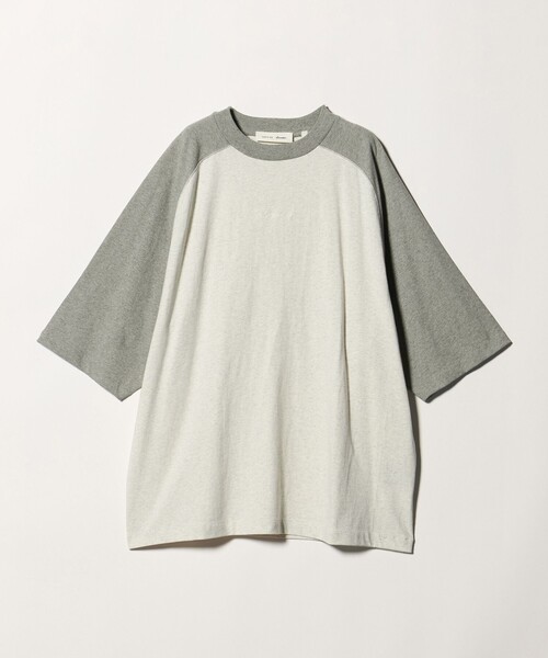 FOG ESSENTIALS(エフオージーエッセンシャルズ)の「<FEAR OF GOD ESSENTIALS>BASEBALL Tシャツ(Tシャツ/カットソー・メンズ・グレー系/ダークグレー・S/M/XS/L)」の2枚目の写真