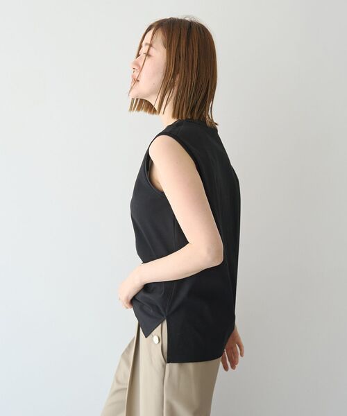 YECCA VECCA(イェッカヴェッカ)の「コットンスムースノースリーブトップス(Tシャツ/カットソー・レディース・ベージュ/ブラック/オフホワイト・FREE)」の20枚目の写真