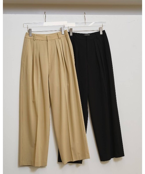 TODAYFUL（トゥデイフル）の「Dry Touch Tuck Trousers 12610705（その他パンツ・メンズ・ブラック/ベージュ・36/38）」の6枚目の写真