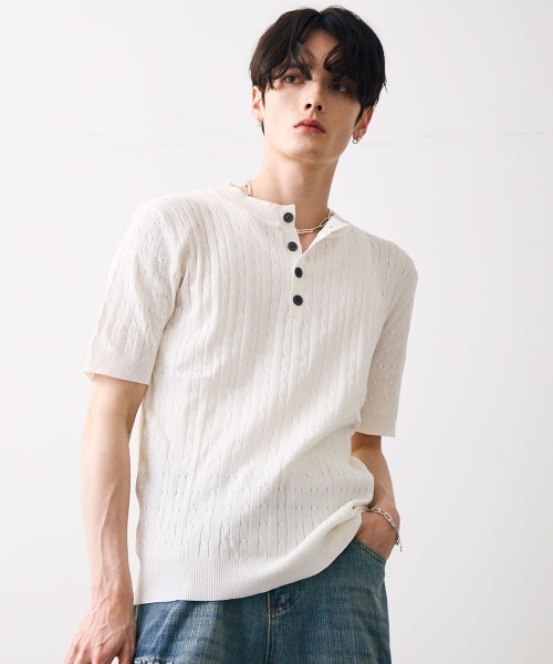 Shoowtime（ショウタイム）の「Collared henley knit polo / カラードヘンリーネックニットカットソー（Tシャツ/カットソー・メンズ・ブラック/ホワイト・MEDIUM/LARGE/X-LARGE）」の2枚目の写真
