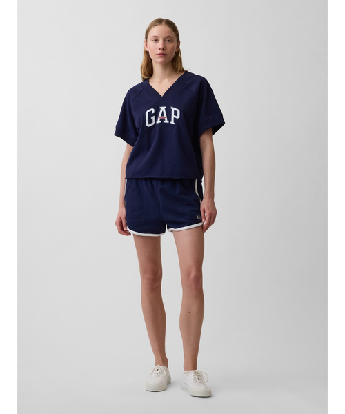 GAP(ギャップ)の「フレンチテリー GAPロゴ ドルフィン ショートパンツ(その他パンツ・レディース・ホワイト/ネイビー/グレー/レッド・S/M/L/XS/XXS)」の11枚目の写真