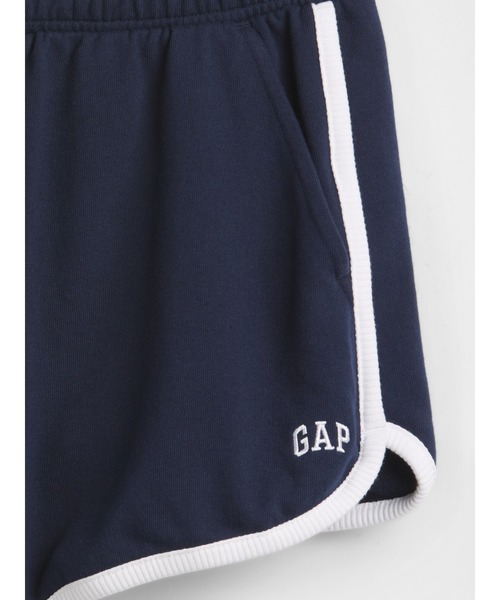 GAP(ギャップ)の「フレンチテリー GAPロゴ ドルフィン ショートパンツ(その他パンツ・レディース・ホワイト/ネイビー/グレー/レッド・S/M/L/XS/XXS)」の8枚目の写真