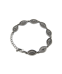 OGARP（オガープ）の「Eye Leaf Bracelet AntiqueSilver（ブレスレット）」