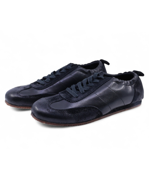 YASE(ヤセ)の「ロウラインパンスニーカー ブラック(スニーカー・レディース・その他・23cm/24cm/25cm/26cm/27cm/28cm/23.5cm/24.5cm/25.5cm/26.5cm/27.5cm/28.5cm/29cm)」の4枚目の写真