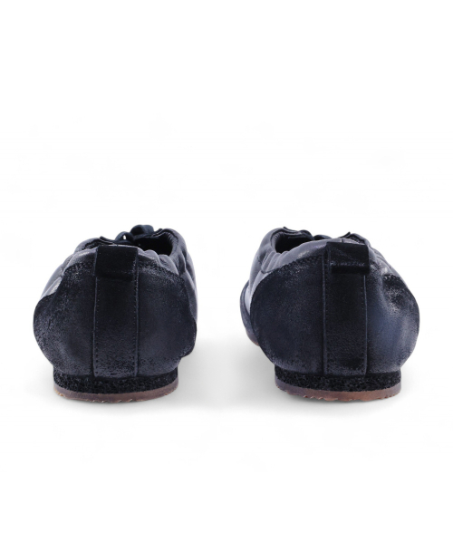 YASE(ヤセ)の「ロウラインパンスニーカー ブラック(スニーカー・レディース・その他・23cm/24cm/25cm/26cm/27cm/28cm/23.5cm/24.5cm/25.5cm/26.5cm/27.5cm/28.5cm/29cm)」の6枚目の写真