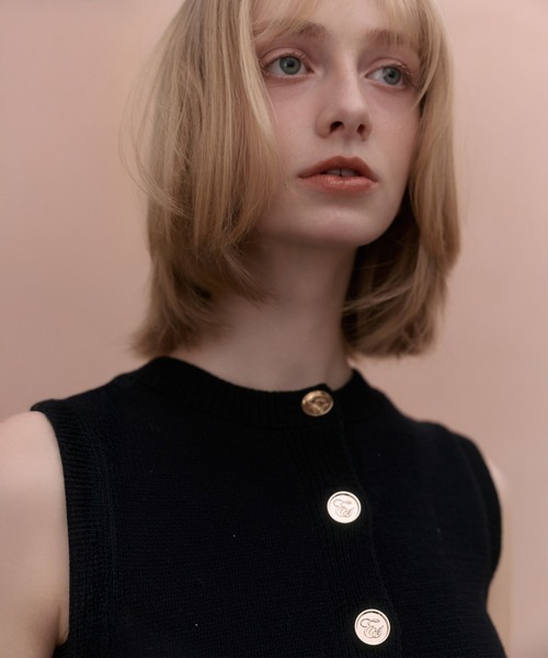 EIMY ISTOIRE(エイミーイストワール)の「SIGN BUTTON KNIT TOP(ニット/セーター・レディース・グレー/ブラック/ホワイト・F)」の16枚目の写真