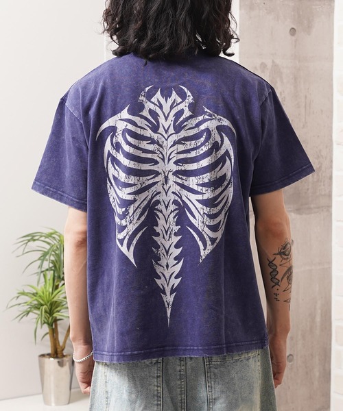 1111clothing(ワンフォークロージング)の「硫化天竺 ボーンモチーフ 半袖 Tシャツ / Sulfur-dyed cotton T-shirt with bone motif and short sleeves(Tシャツ/カットソー・メンズ・グレー/ネイビー/ブラック・M/L/XL)」の1枚目の写真