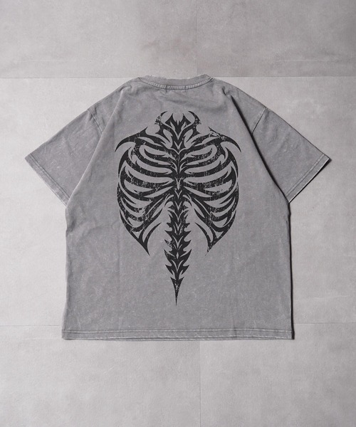 1111clothing(ワンフォークロージング)の「硫化天竺 ボーンモチーフ 半袖 Tシャツ / Sulfur-dyed cotton T-shirt with bone motif and short sleeves(Tシャツ/カットソー・メンズ・グレー/ネイビー/ブラック・M/L/XL)」の18枚目の写真