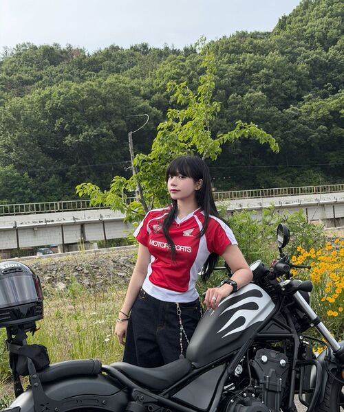 PHYPS MOTORCYCLE(フィップスモーターサイクル)の「Womens Mesh Crop Football Tee Red(Tシャツ/カットソー・レディース・その他・SMALL/MEDIUM)」の6枚目の写真