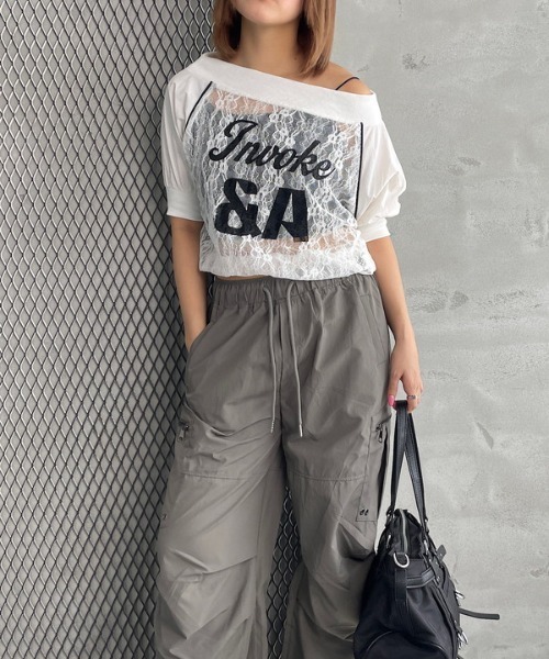 ROGER AND RAW(ロジャーアンドロウ)の「レースドッキングロゴオフショルトップス(Tシャツ/カットソー・レディース・ホワイト/ブラック・FREE)」の11枚目の写真