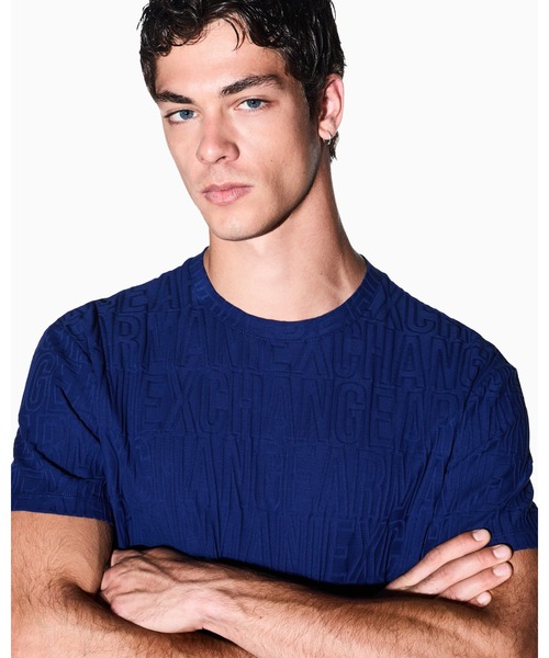 ARMANI EXCHANGE(アルマーニエクスチェンジ)の「【A|X アルマーニ エクスチェンジ】オールオーバージャカードロゴ レギュラーフィット 半袖クルーネックTシャツ/REGULAR(Tシャツ/カットソー・メンズ・ブラック/ブルー・X-SMALL/XX-LARGE/LARGE/X-LARGE/SMALL/MEDIUM)」の5枚目の写真