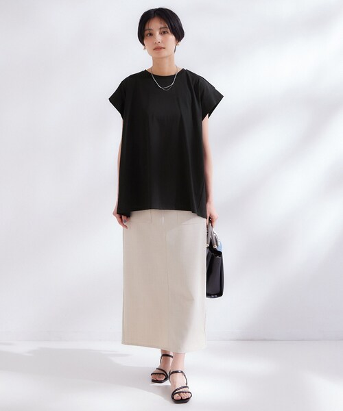 OPAQUE.CLIP(オペークドットクリップ)の「【接触冷感】バックフレアドッキングカットソー《洗濯機OK》(Tシャツ/カットソー・レディース・ホワイト/ブラック/ブルー系その他/ブラウン系・42/40/38)」の8枚目の写真