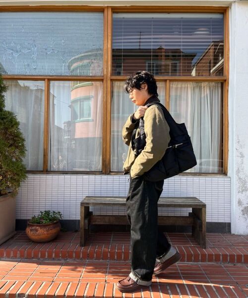 LEARVE（ルアブ）の「フランクダブルレイヤードVネックニット（ネイビー/グレー）（ニット/セーター・メンズ・その他・MEDIUM/LARGE）」の2枚目の写真