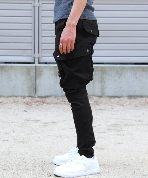 LUXSTYLE(ラグスタイル)の「サルエルストレッチカーゴパンツ(カーゴパンツ・メンズ・ブラック・XL/L/M)」の17枚目の写真