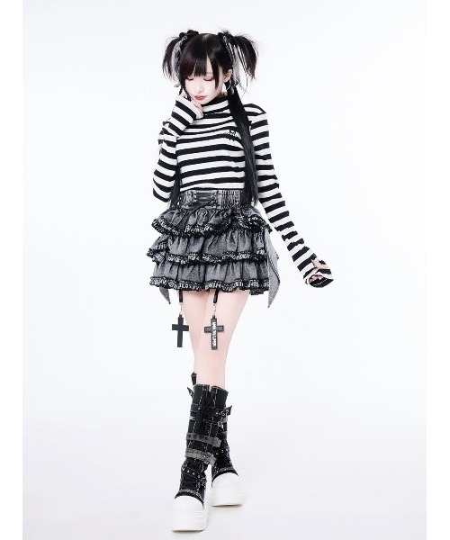 Grrr the Lipper(ガルルザリッパー)の「『Grrr the Lipper/ガルル・ザ・リッパー』タートルネックニット(薄めver)(ニット/セーター・レディース・ブラック×ホワイト/ブラック・FREE)」の6枚目の写真