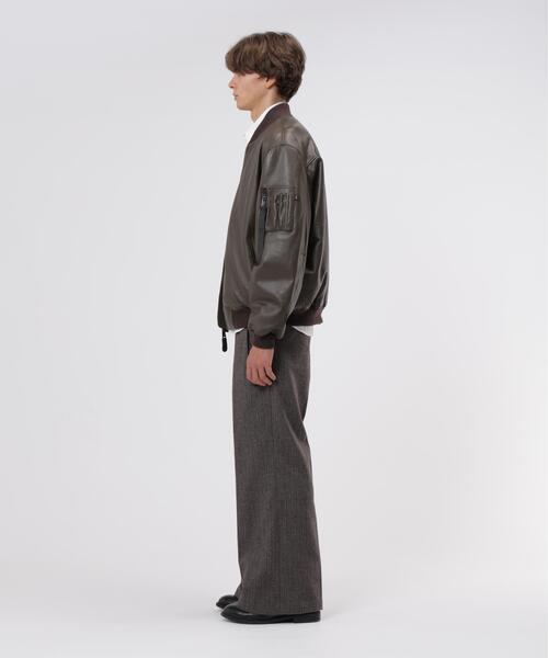 Alpha Industries(アルファインダストリーズ)の「Alpha Industries/アルファインダストリーズ/LEATHER MA-1 HERITAGE FIT FLIGHT JACKET/レザーMA-1 ヘリテージフィット フライトジャケット(MA-1・メンズ・ブラック/ブラウン・S/M/L/2XL/XL)」の14枚目の写真