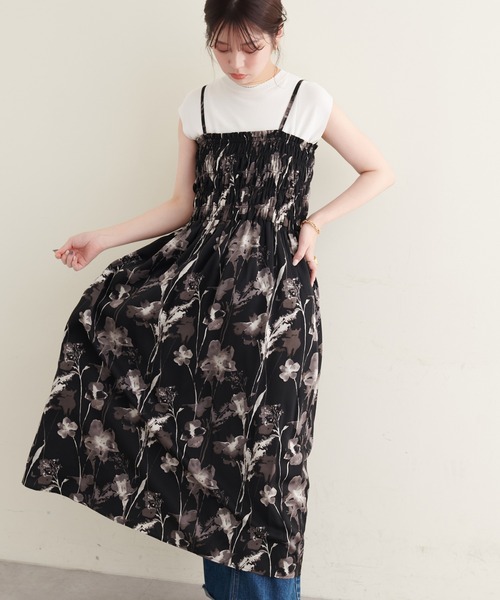 natural couture(ナチュラルクチュール)の「シャーリングキャミワンピース(ワンピース・レディース・ブラック/オフホワイト/ピンク・FREE)」の16枚目の写真