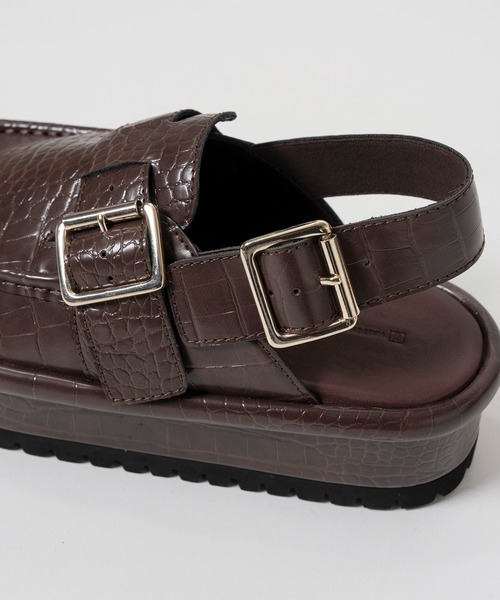 MAISON SPECIAL(メゾンスペシャル)の「Volume Sole Slingback Mules/ボリュームソールスリングバックミュール(その他シューズ・レディース・ホワイト/ダークブラウン・37/38/36)」の7枚目の写真