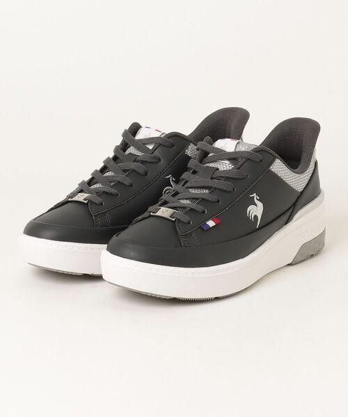 le coq sportif（ルコックスポルティフ）の「LCS セーヴル リフト III SI  /  LCS SEVRES LIFT III SI（スニーカー・レディース・ブルー系その他6/ホワイト×ゴールド・23.5cm/24.0cm/24.5cm/25.0cm/23.0cm/22.5cm）」の2枚目の写真