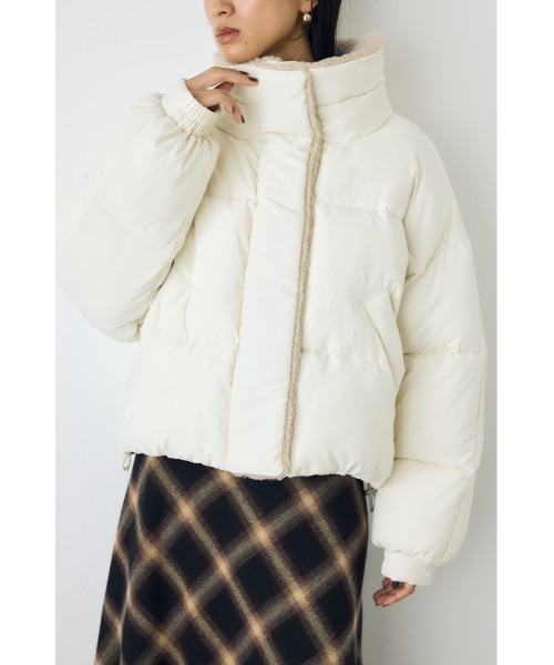AZUL by moussy(アズールバイマウジー)の「【ボリュームたっぷり♪】ボアスタンドカラー中綿コート 秋服 冬服 スタンドネック ハイネック 防寒 暖かい(ブルゾン・レディース・ブラック/ブラウン/アイボリー・MEDIUM/SMALL)」の7枚目の写真