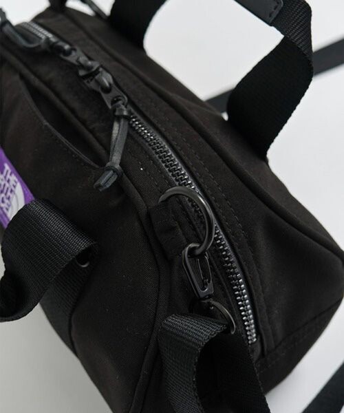 THE NORTH FACE PURPLE LABEL(ザ ノースフェイス パープルレーベル)の「【THE NORTH FACE PURPLE LABEL/ザ・ノース・フェイス パープルレーベル】Field Demi Duffle Bag/フィールド デミ ダッフルバッグ//通勤/軽量/2WAY/サブバック/手持ち/肩掛け(ショルダーバッグ・レディース・ブラウン/ブラック/ライトグレー・FREE)」の10枚目の写真