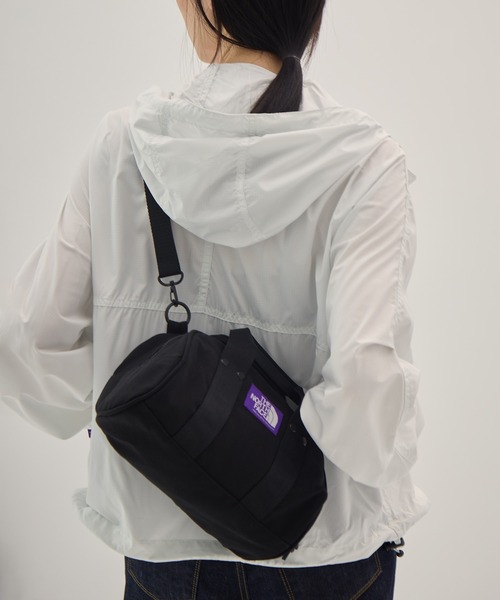 THE NORTH FACE PURPLE LABEL(ザ ノースフェイス パープルレーベル)の「【THE NORTH FACE PURPLE LABEL/ザ・ノース・フェイス パープルレーベル】Field Demi Duffle Bag/フィールド デミ ダッフルバッグ//通勤/軽量/2WAY/サブバック/手持ち/肩掛け(ショルダーバッグ・レディース・ブラウン/ブラック/ライトグレー・FREE)」の19枚目の写真
