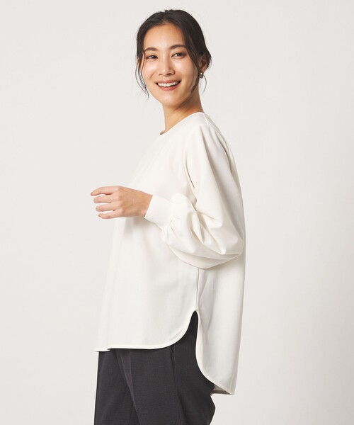 A DAY IN THE LIFE UNITED ARROWS(アデイインザライフユナイテッドアローズ)の「ジョーゼット クルーネック プルオーバー <A DAY IN THE LIFE>(Tシャツ/カットソー・レディース・ナチュラル/ブラック/オフホワイト・FREE)」の5枚目の写真