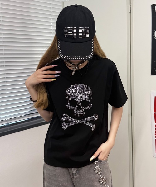 ATMARK(アットマーク)の「<2サイズ展開 / ユニセックス>ATMARK アソート オリジナル ブラック半袖Tシャツ ラインストーン トライバル ラメ刺繍(Tシャツ/カットソー・メンズ・ブラック/ブラック系2/ブラック系3・M/L)」の20枚目の写真