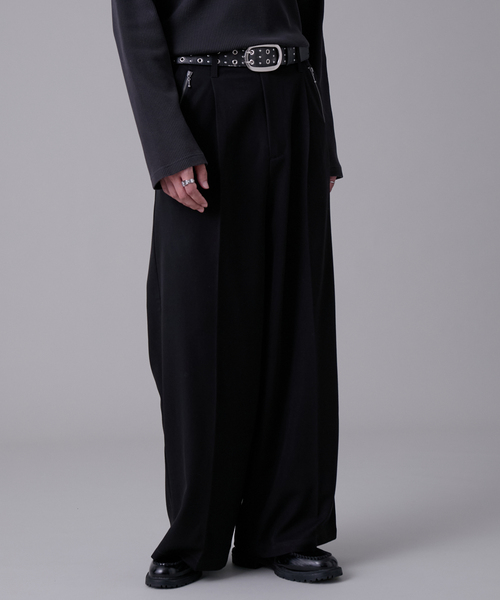 EVOLVERA（エボルヴェラー）の「Zip-Design Baggy Slacks / ジップデザインバギースラックス（スラックス・メンズ・ブラック/ネイビー系1・M/L）」の22枚目の写真