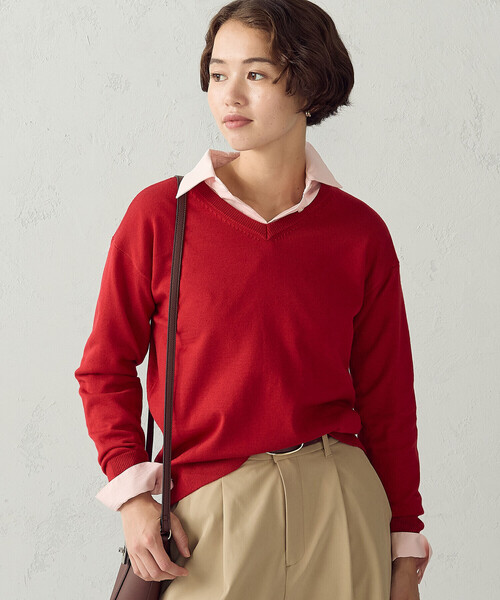 COMME CA ISM(コムサイズム)の「【マシンウォッシャブル】ベーシックニット Vネックニット(ニット/セーター・レディース・ネイビー/ブラック/レッド/ホワイト・L/M)」の4枚目の写真