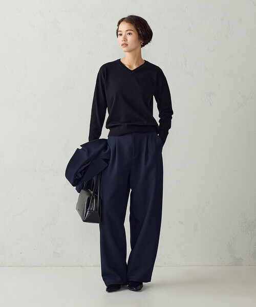 COMME CA ISM(コムサイズム)の「【マシンウォッシャブル】ベーシックニット Vネックニット(ニット/セーター・レディース・ネイビー/ブラック/レッド/ホワイト・L/M)」の15枚目の写真