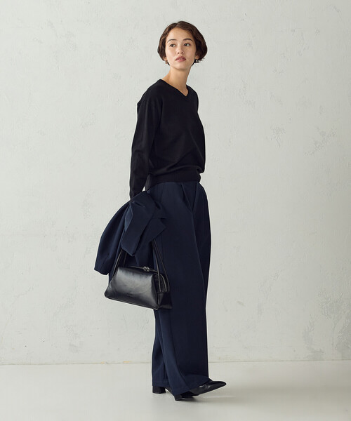 COMME CA ISM(コムサイズム)の「【マシンウォッシャブル】ベーシックニット Vネックニット(ニット/セーター・レディース・ネイビー/ブラック/レッド/ホワイト・L/M)」の16枚目の写真