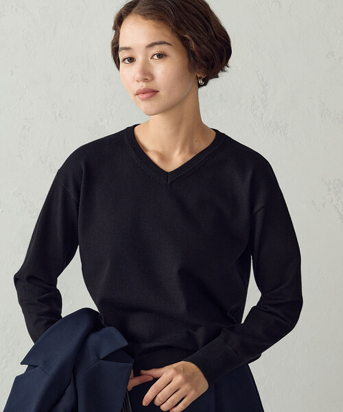COMME CA ISM(コムサイズム)の「【マシンウォッシャブル】ベーシックニット Vネックニット(ニット/セーター・レディース・ネイビー/ブラック/レッド/ホワイト・L/M)」の17枚目の写真