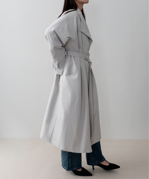 on:nue(オンニュ)の「【on:nue】ウエストベルト2WAYスタンドカラーコート/26-27 AW COLLECTION(トレンチコート・レディース・チャコールグレー/アイボリー/ブラック・FREE)」の5枚目の写真