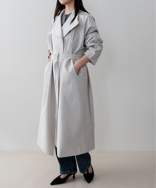 on:nue(オンニュ)の「【on:nue】ウエストベルト2WAYスタンドカラーコート/26-27 AW COLLECTION(トレンチコート・レディース・チャコールグレー/アイボリー/ブラック・FREE)」の6枚目の写真