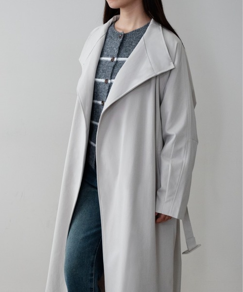 on:nue(オンニュ)の「【on:nue】ウエストベルト2WAYスタンドカラーコート/26-27 AW COLLECTION(トレンチコート・レディース・チャコールグレー/アイボリー/ブラック・FREE)」の16枚目の写真